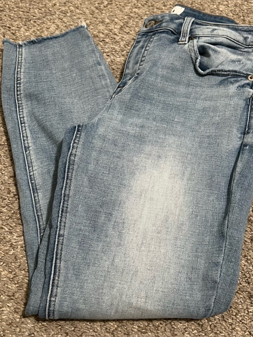 pistola Light Blue Slim Straight Women’s Jeans Size 29